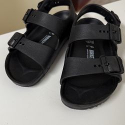 Birkenstock MILANO ESSENTIALS KIDS EVA size 29/kids size 11 black sandals 
