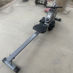 Sunny Fitness Row Machine