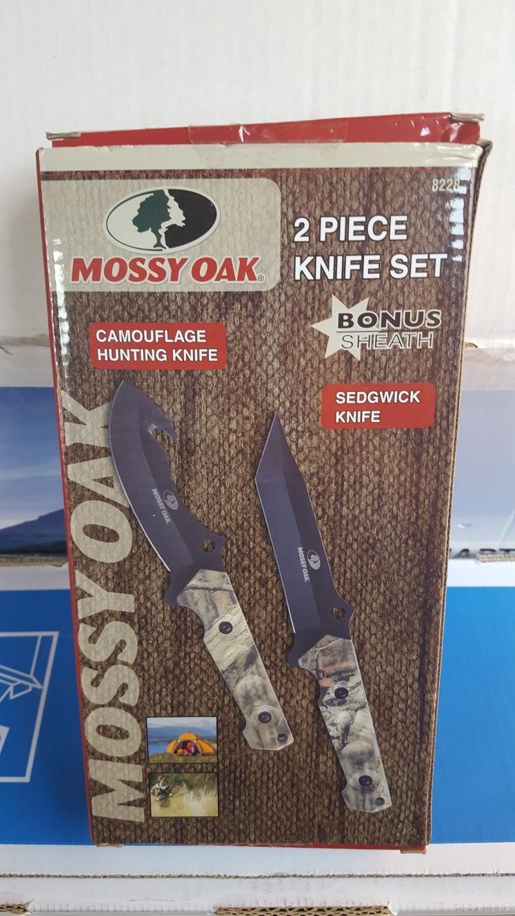 Mossy oak 2 piece knife set with sheath for Sale in Los Angeles, CA -  OfferUp
