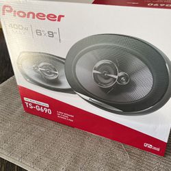 New pioneer 6x9 Speakers 🔊 ( 1 pair ) 