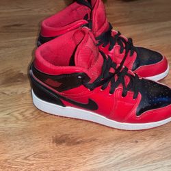 Jordan 1s Size 5.5