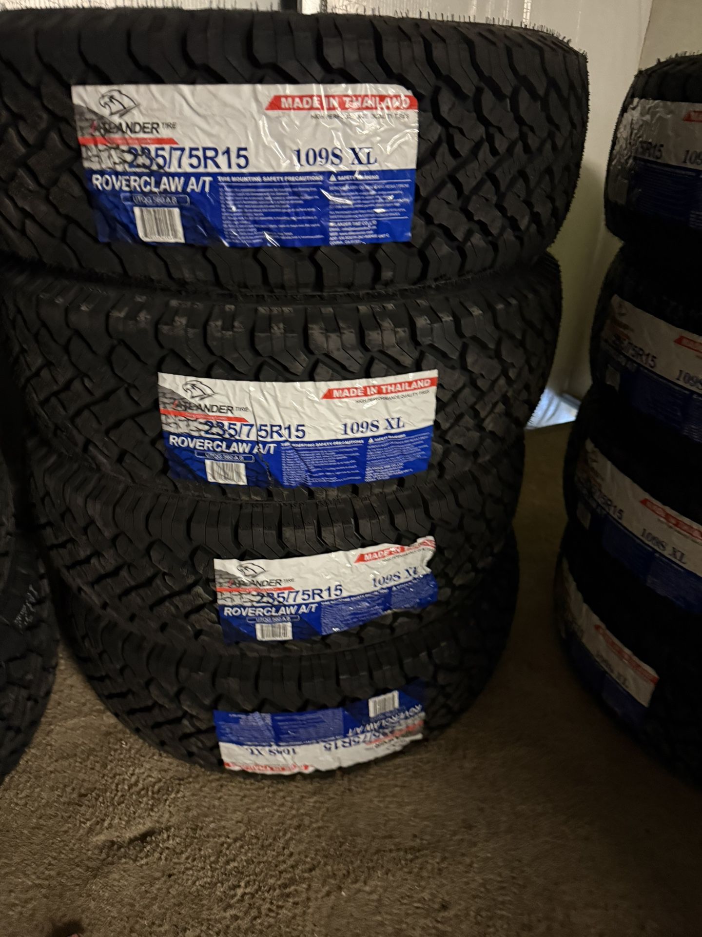 235/75/15 Atlander At Tires Installed And Balanced/ Instaladas Y Balanceadas