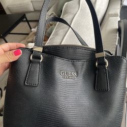Guess purse