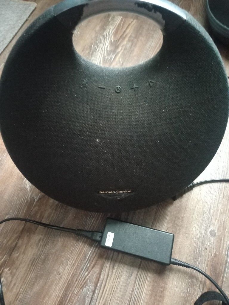 Harman Kardon Bluetooth Speaker