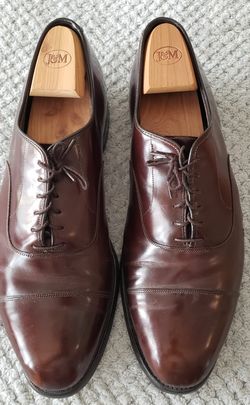 Johnston Murphy Cap-toe Oxfords