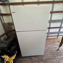 Whirlpool Refrigerator 