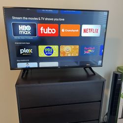 TCL 43” Smart TV 
