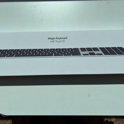 Apple Magic Keyboard - Black Keys