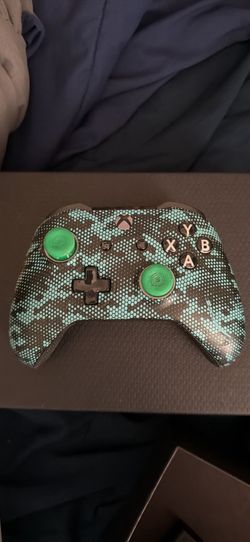 Xbox SCUF custom controller