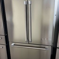 NEW OPEN BOX BEKO COUNTER DEPTH FRENCH STYLE REFRIGERATOR 