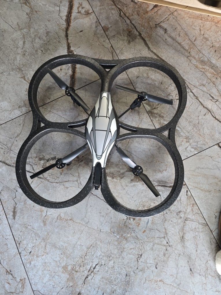 Parrot A. R. Drone 1.o