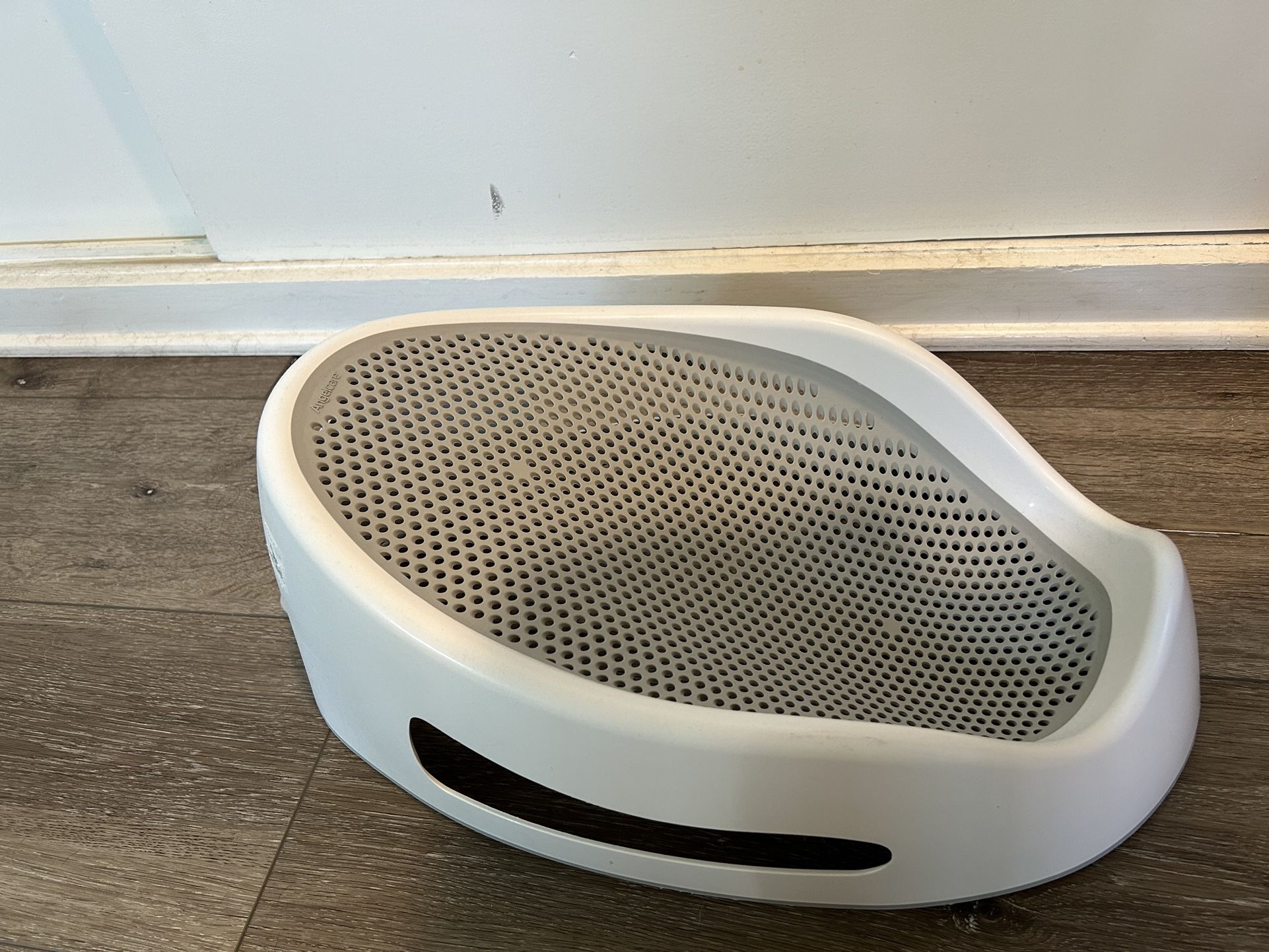 Baby Items Up For Grabs