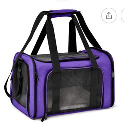 Small Dog/Cat Carrier New