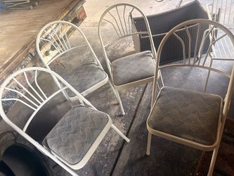 Set of 4 Metal Patio Chairs with Cushions