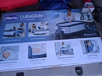 Chicco LullaGlide 3-in-1 Bassinet