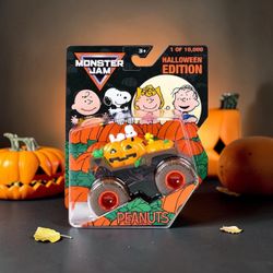 Monster Jam 1:64 Peanuts Snoopy Halloween Limited Edition Pumpkin Truck