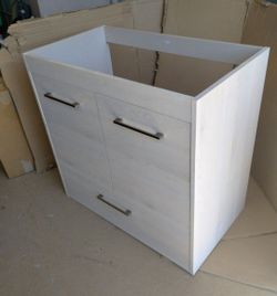 Bathroom vanity 31" 1/2 no faucet