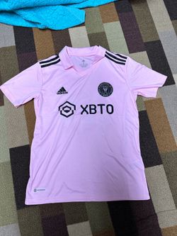Leo messi pink soccer jersey