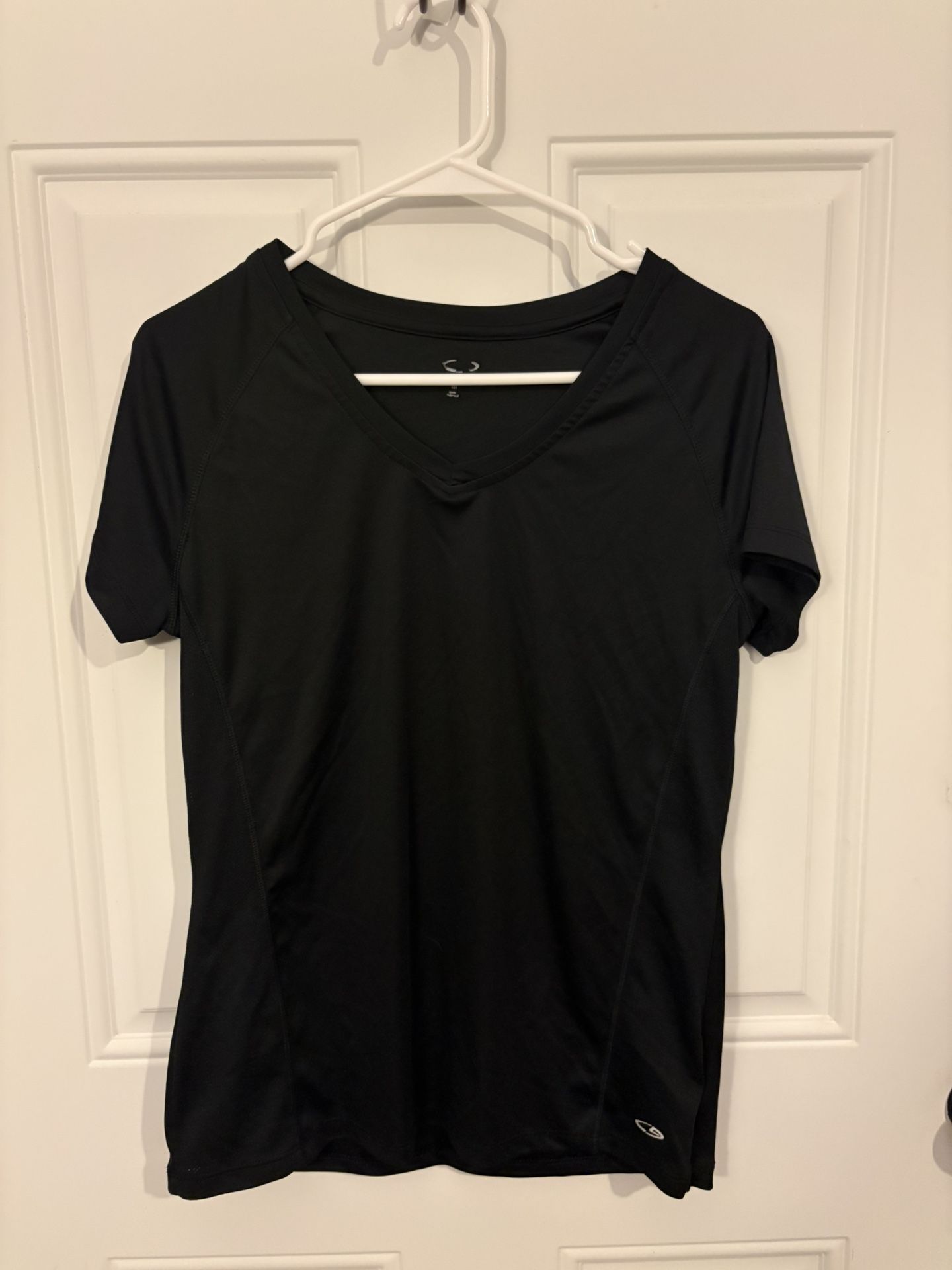 Champion Women’s Medium Short Sleeve Navy Blue Athletic Top