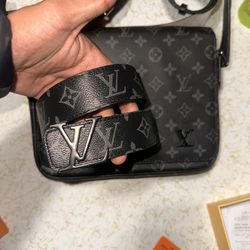 Louis Vuitton Belt 