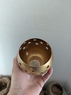 18 Gold candle holders