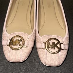 Michael  Kors Flats