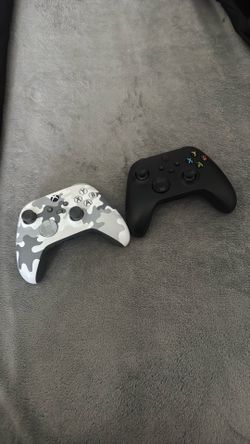 Xbox Controllers 