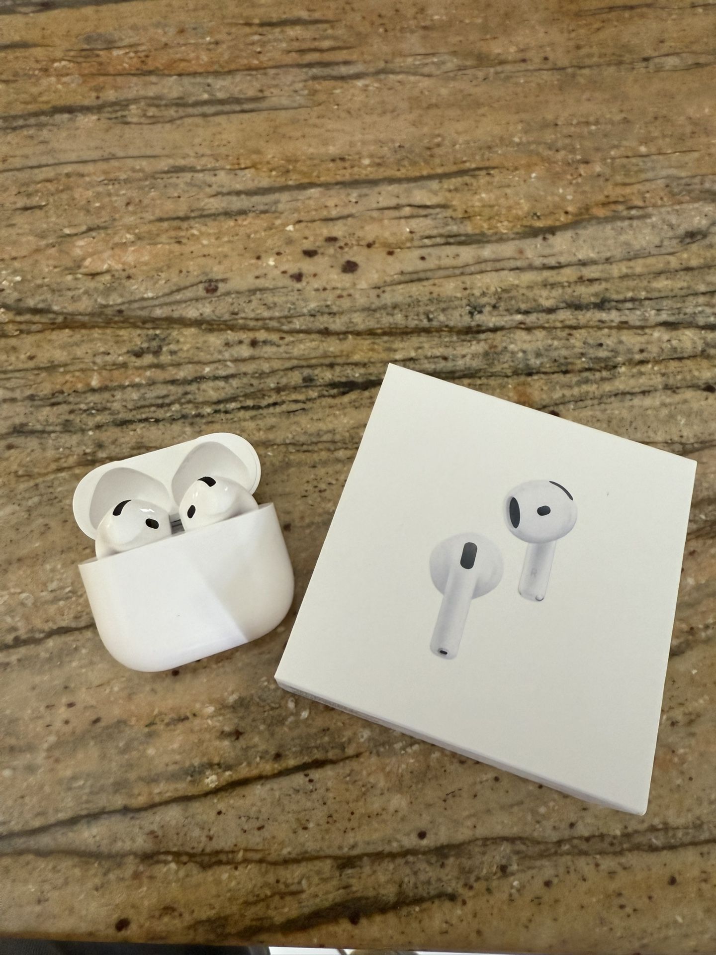 Headphones Pro 4