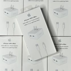 35W WDual USB-C Port Compact Power Adapter & Cable