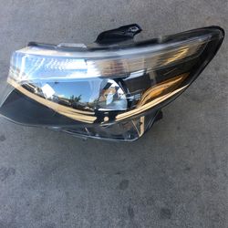 Headlamp For Benz Metris