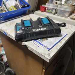 Charger Makita18v 