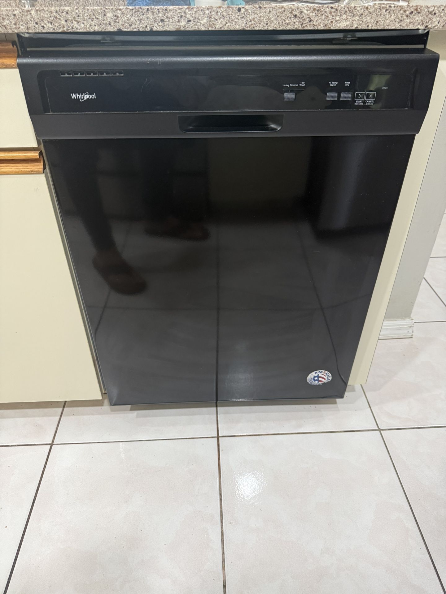 Whirlpool Dishwasher 