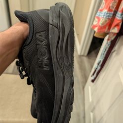 Hoka Arahi 8 stability shoe