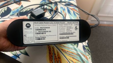 Motorola modem plus AC1600 Router