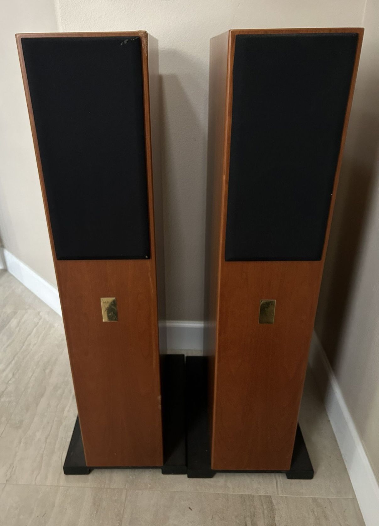 Aerial Acoustics Loudspeakers Set Model 8