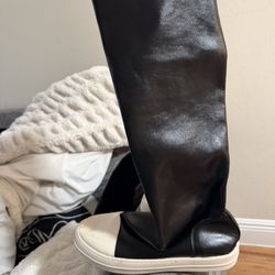 Knee High Shoes 