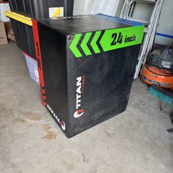 Titan Heavy Foam Polymeric Box 