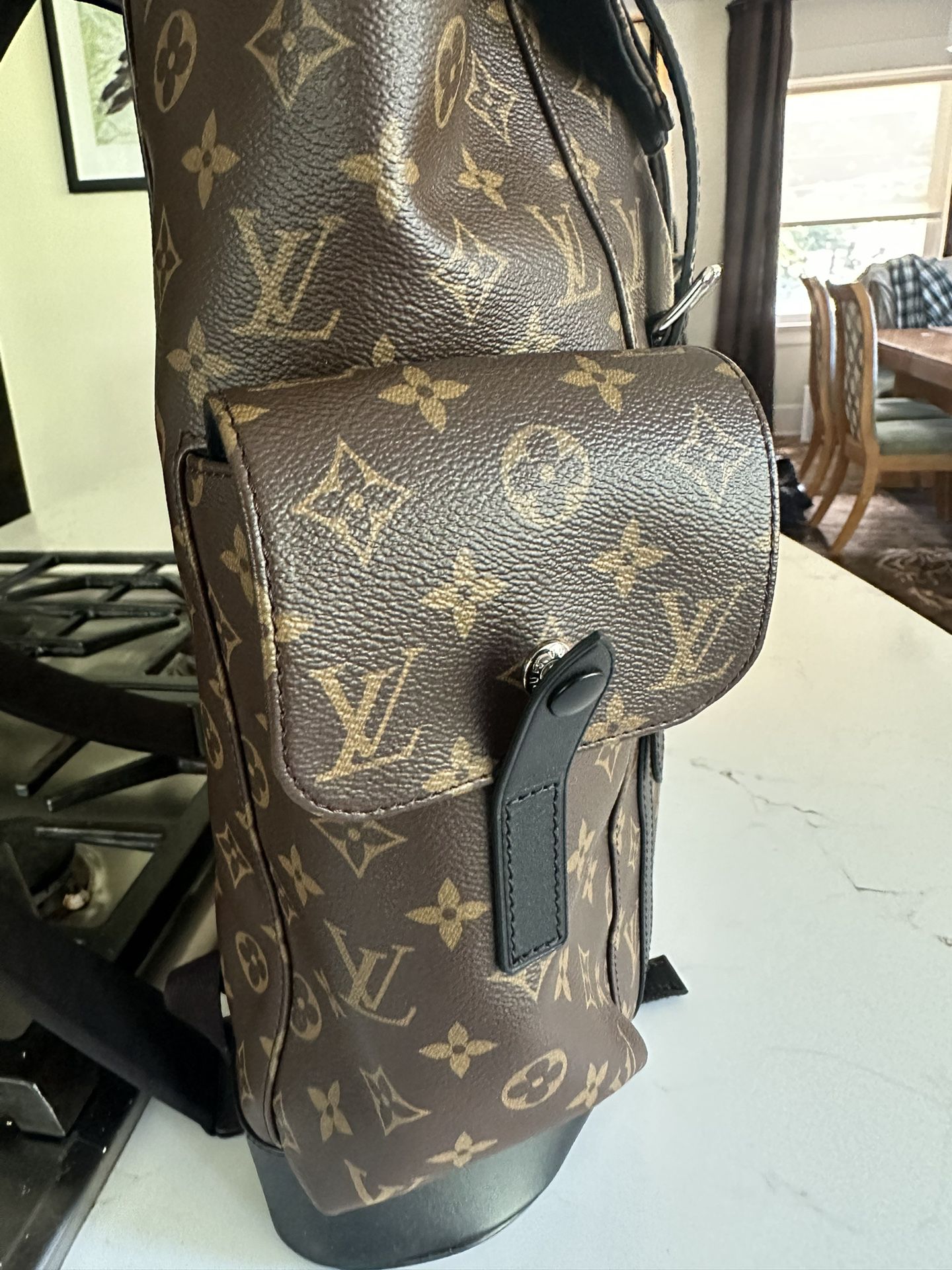 Louis Vuitton Backpack for Sale in Seattle, WA - OfferUp