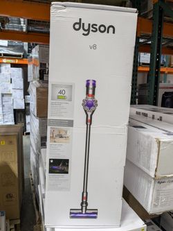 Dyson - V8 Cordless Vacuum with 6 accessories - Silver/Nickel