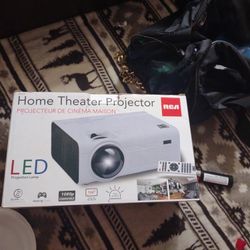 LED HOME THEATER HOME PROJECTOR 