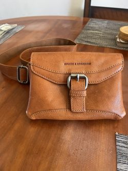 SPIKES & SPARROW Leather Fanny Pack
