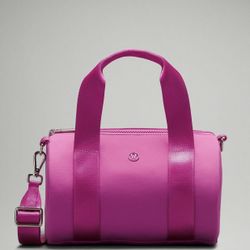 NWOT Lululemon Mini Duffel Bag