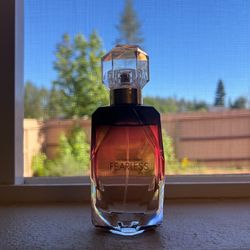  Victoria Secrets FEARLESS Perfume 