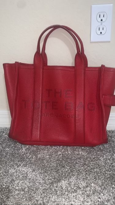 Marc Jacobs Leather Women’s Tote Bag 