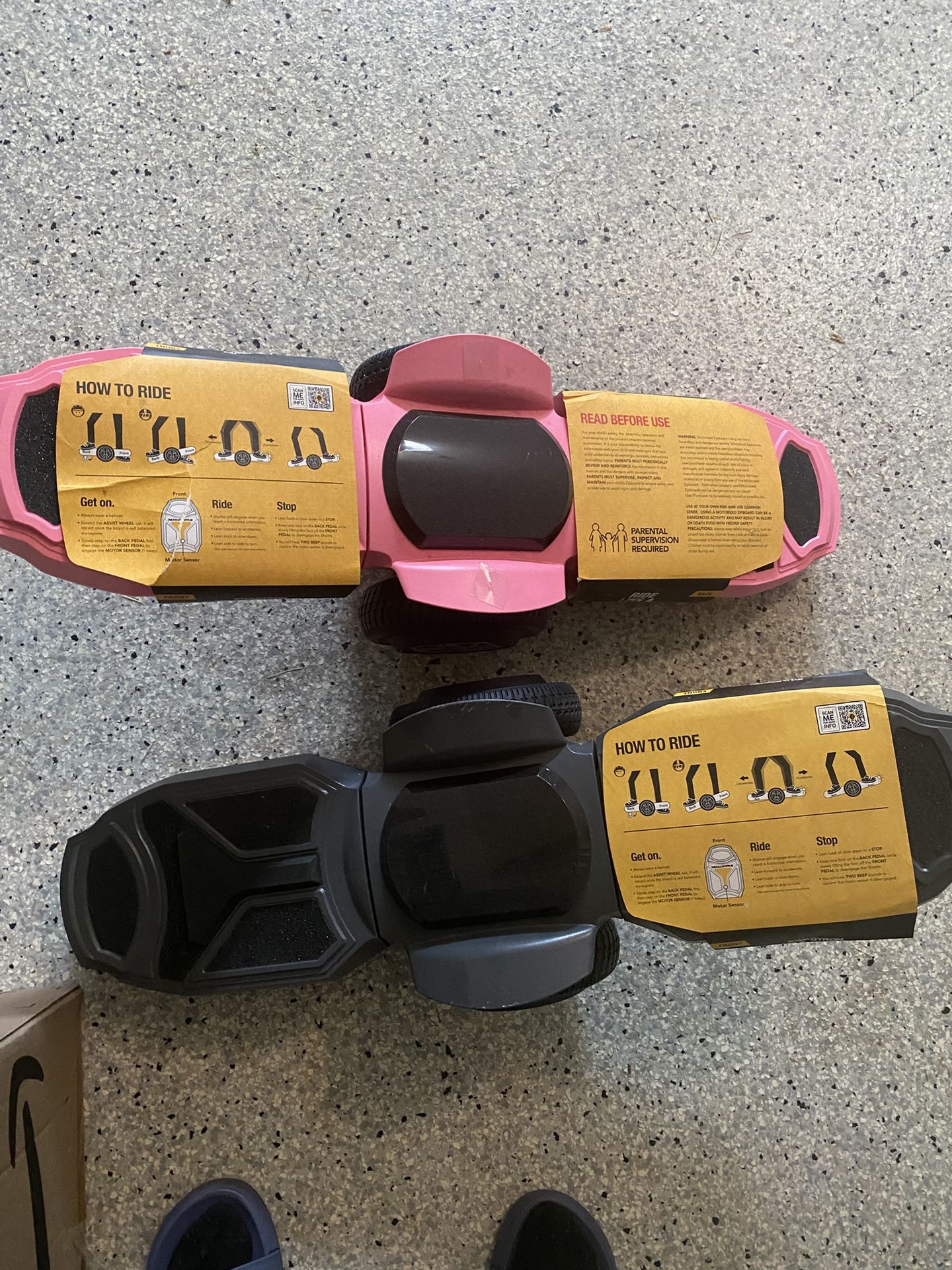 Swagtron Zipboard Shuttles