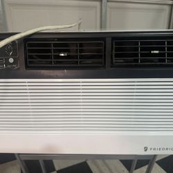 FRIEDRICH  12,000 BTU Through the Wall Air Conditioner