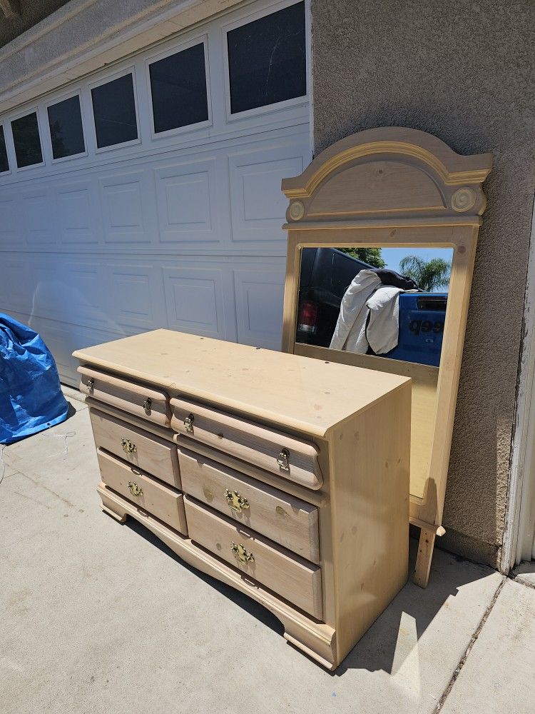 Will Take Best Offers Not Free Dresser With Mirror