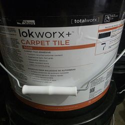 Adhesive For Your Fines Flooring Planks