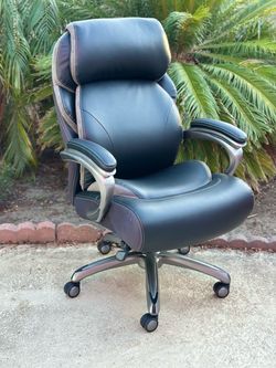 Serta executive chair