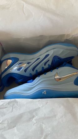 Brand new blue crystal Aja Wilson 2 8.5 men’s